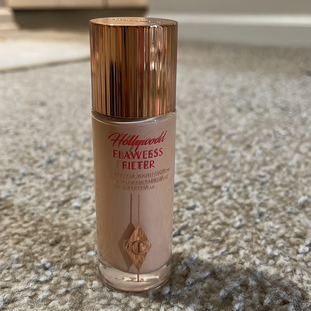 Charlotte Tilbury Flawless Filter shade 3